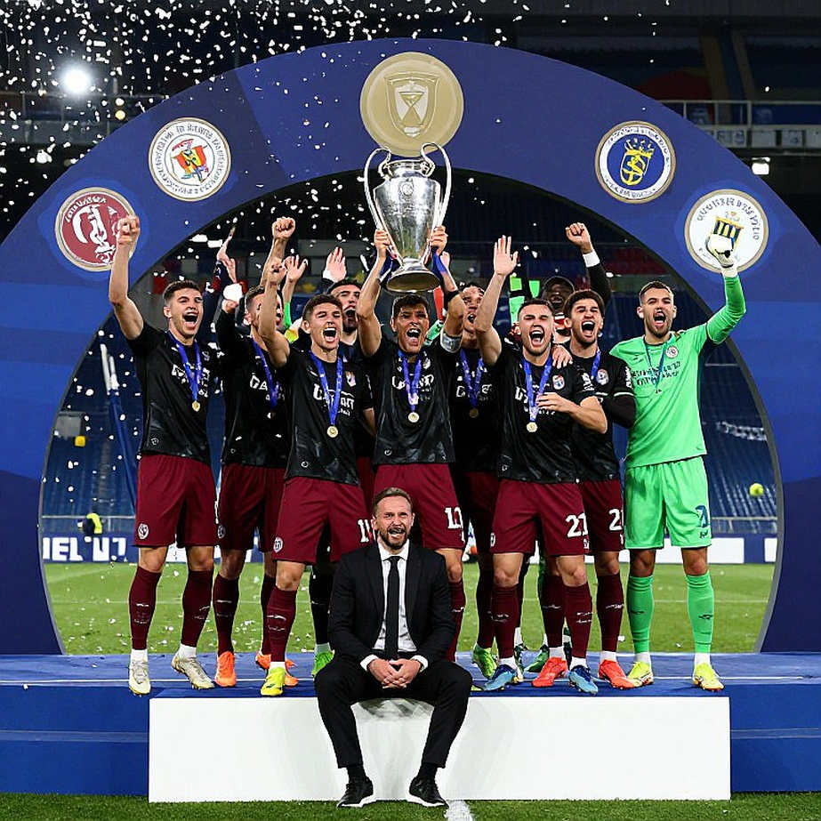 Việt Nam giữ bộ khung quen thuộc cho FIFA ASEAN Cup 2026: Canh bạc năm ngày của Kim Sang Sik Việt Nam giữ bộ khung quen thuộc cho FIFA ASEAN Cup 2026: Canh bạc năm ngày của Kim Sang Sik