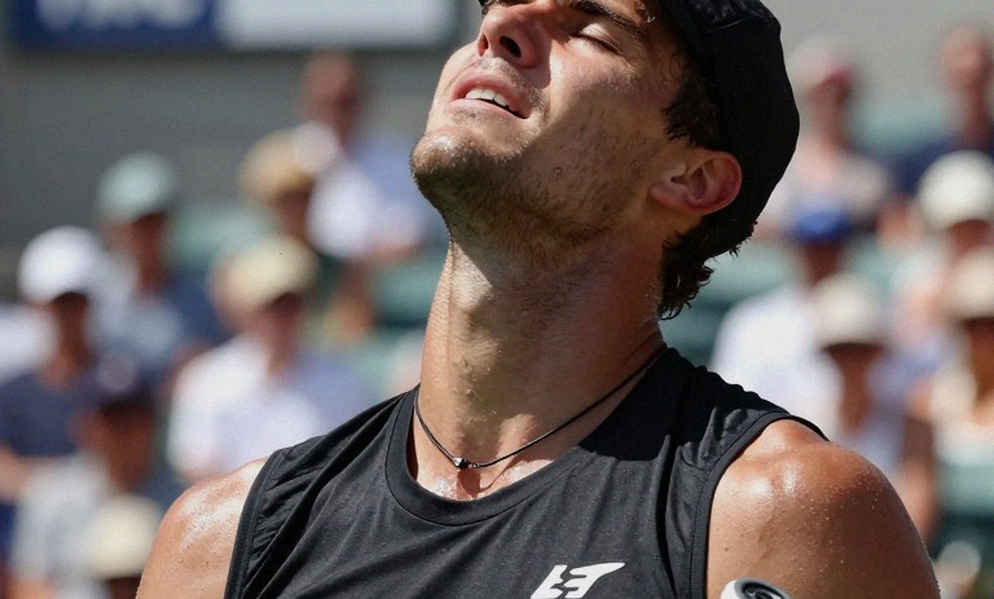De Minaur vượt qua Rublev sau màn đấu khẩu: 6-4, 6-4 là nửa câu chuyện trên sân Mỹ