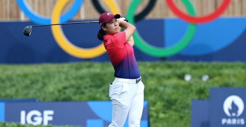 Hậu trường Solheim Cup: Charley Hull muộn 5 phút cho buổi tập, Mel Reid chia sẻ chi tiết hành vi 'khó chạm' trên sân golf